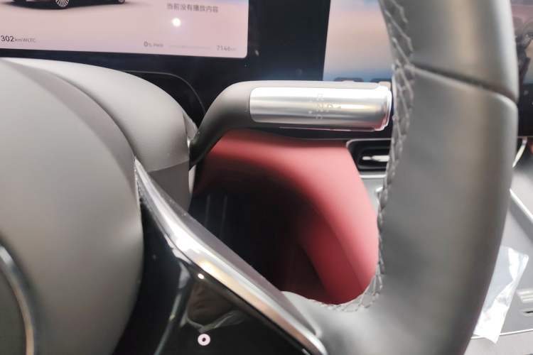 Used Hima AITO M8 2025 Extended-Range Ultra Version 53.4 kWh 5-Seater Edition