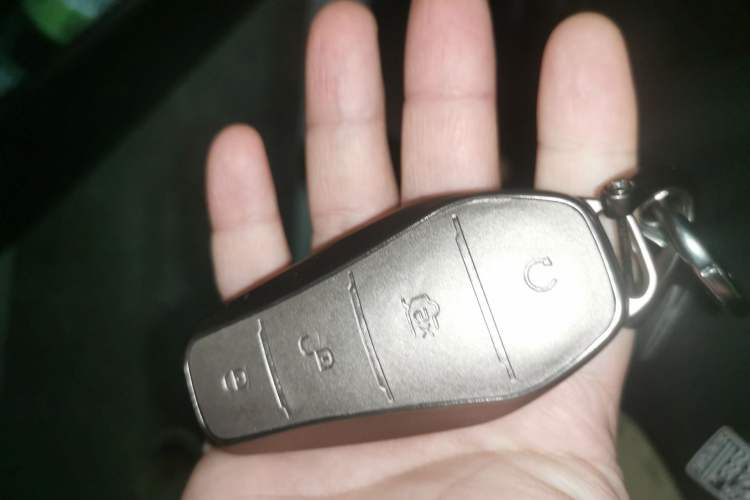 Used BYD Han 2025 EV Intelligent Driving Edition 605KM Prestige Model Interior 1