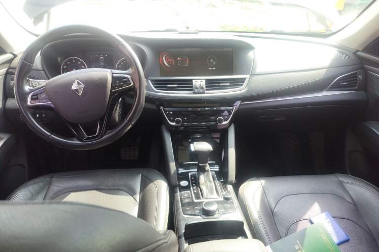 Used BORGWARD BX7 2016 28T Two-Wheel Drive Luxury Version 5 Seats
