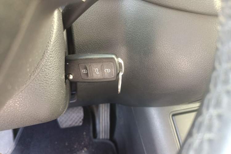 Used Volkswagen Tiguan 2012 1.8TSI Automatic Two-Wheel Drive Trend Edition Vehicle Key