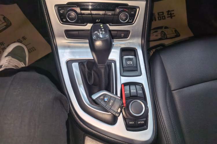 Used BMW 2 Series Active Tourer 2018 218i Leading Model Gear Lever