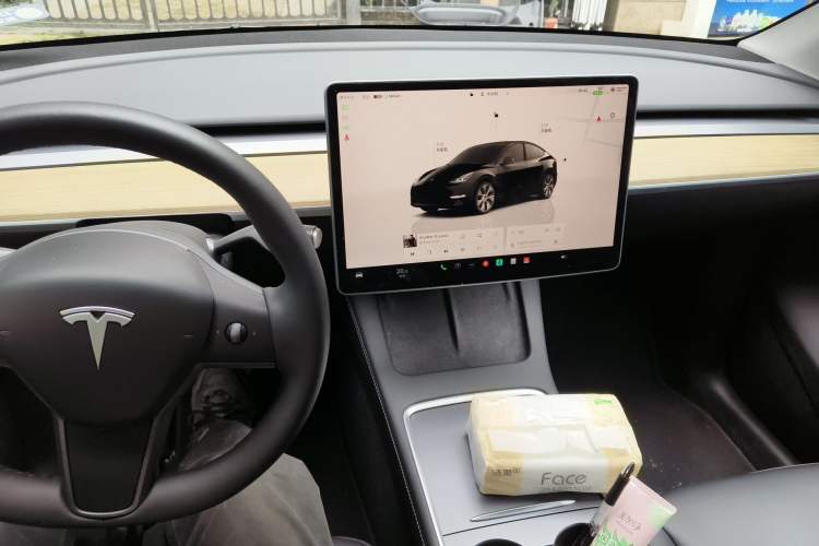 Used Tesla Model Y 2023 Rear-Wheel-Drive Version