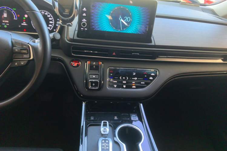 Used Honda Elysion 2024 2.0L eHEV Luxury Edition