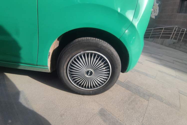 Used Geely Galaxy Panda 2023 Panda Mini 200km Endurance Bear
