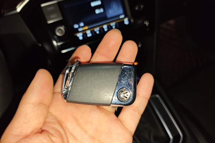 Used Volkswagen Magotan 2018 Facelift 330TSI DSG Luxury Model