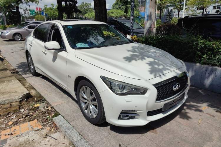 Used Infiniti Q50 2014 2.0T Luxury Edition