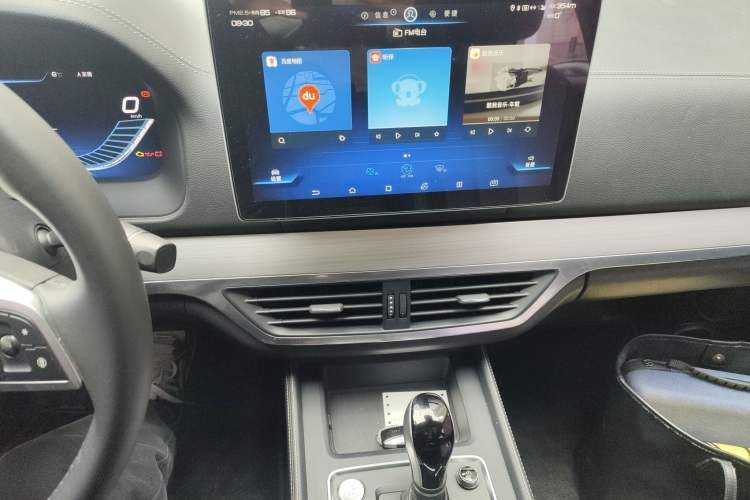 Used BYD Tang 2018 2.0T Automatic SmartConnect Prestige 7-Seater China V Standard