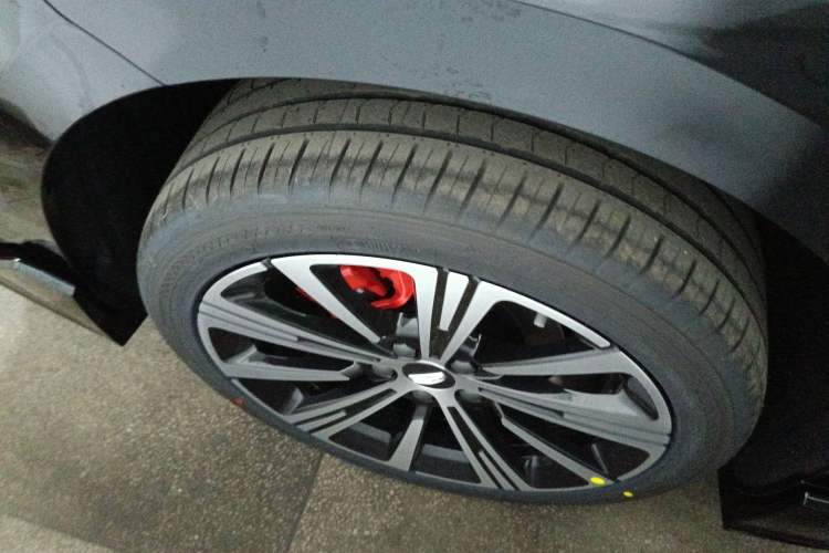 Used Geely Auto Preface 2026 Model Oriental Yao 1.5TD Kunlun Edition
