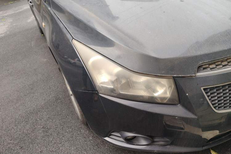 Used Chevrolet Cruze 2011 1.6L SL Grand Touring Edition Automatic Right Front Headlight