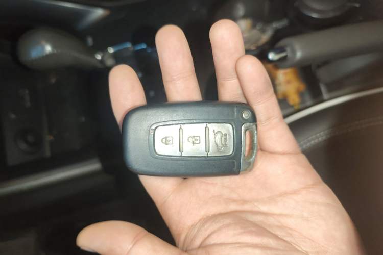 Used Hyundai ix35 2012 2.0L Automatic Two-Wheel Drive Elite Edition GLS