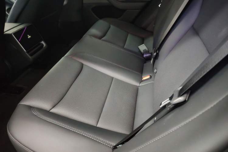 Used Tesla Model 3 2023 Rear-Wheel-Drive Version