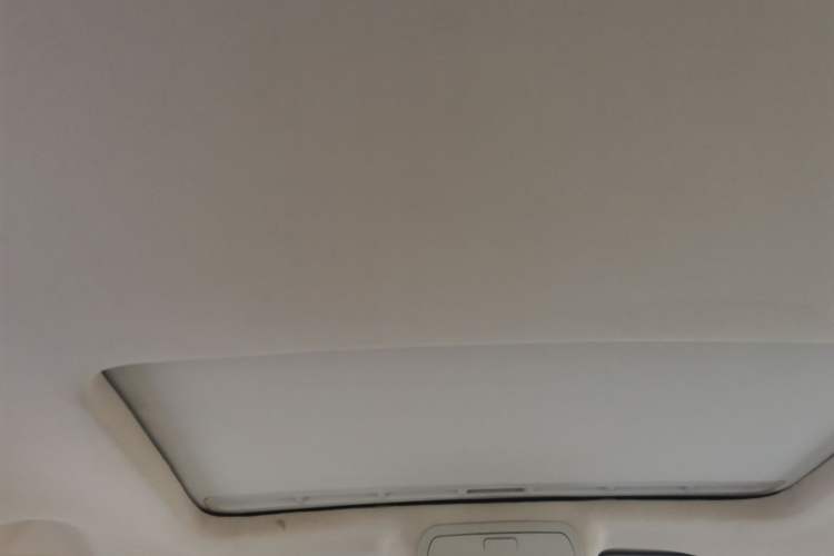 Used Volkswagen Sagitar 2012 1.4TSI Manual Luxury Model
