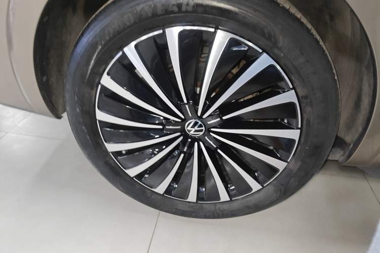 Used Volkswagen Viloran 2022 380TSI Prestige Edition