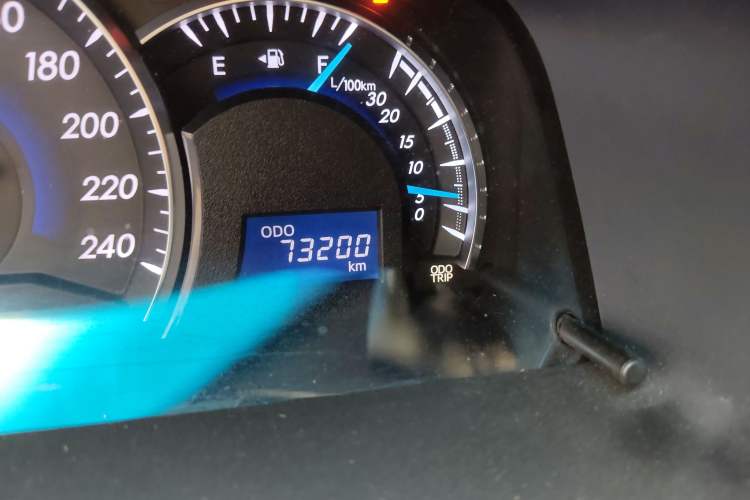 Used Toyota Camry 2016 2.0G 10th Anniversary Leading Edition