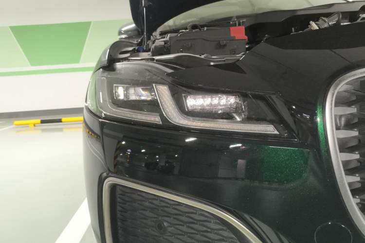 Used Jaguar XFL 2022 XFL 2.0T P250 Two-Wheel-Drive Prestige Luxury Edition
