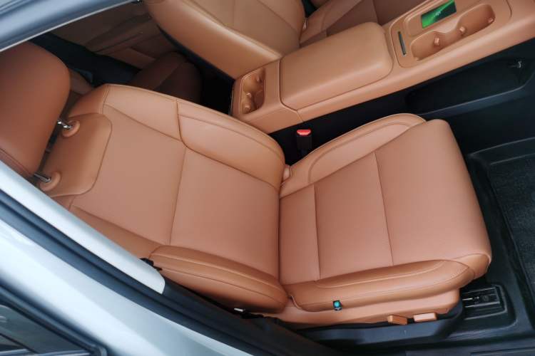 Used Leapmotor C10 2024 210 LiDAR Version Right Front Seat