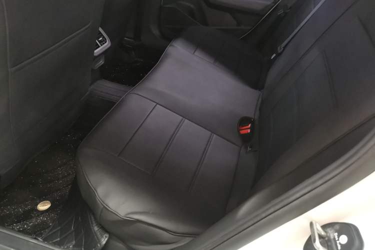 Used Volkswagen Lavida 2023 1.5L Automatic De Yi Edition Left Rear Seat