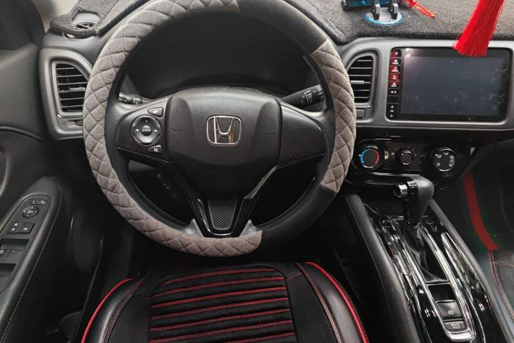 Used Honda Vezel 2019 1.5L CVT Luxury Model China VI