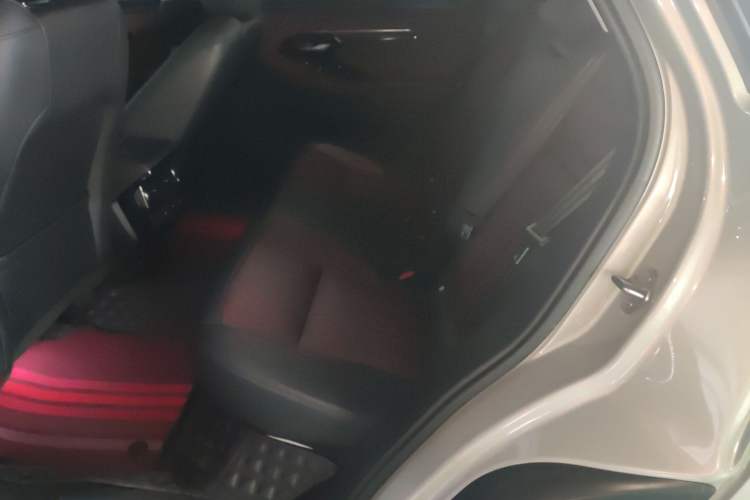 Used Land Rover Range Rover Evoque 2023 Aurora L 249 PS Luxury Edition
