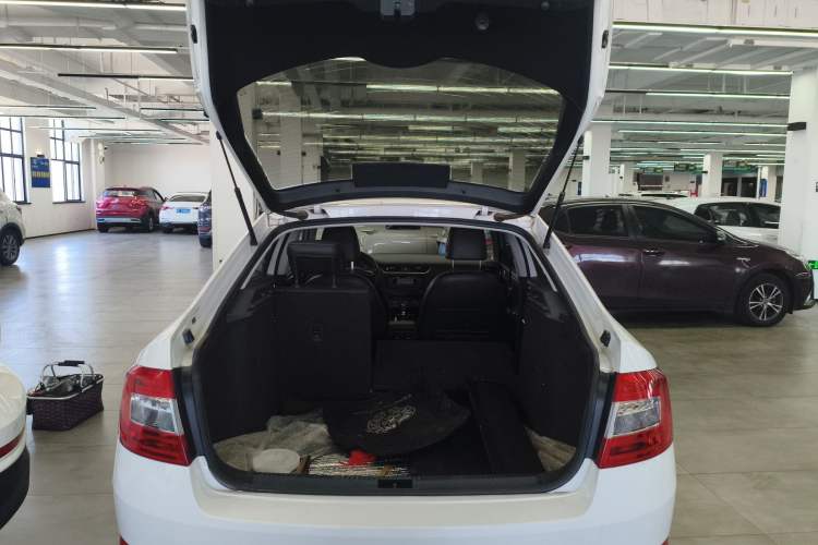 Used Skoda Octavia 2017 TSI280 DSG Smart Drive Edition
