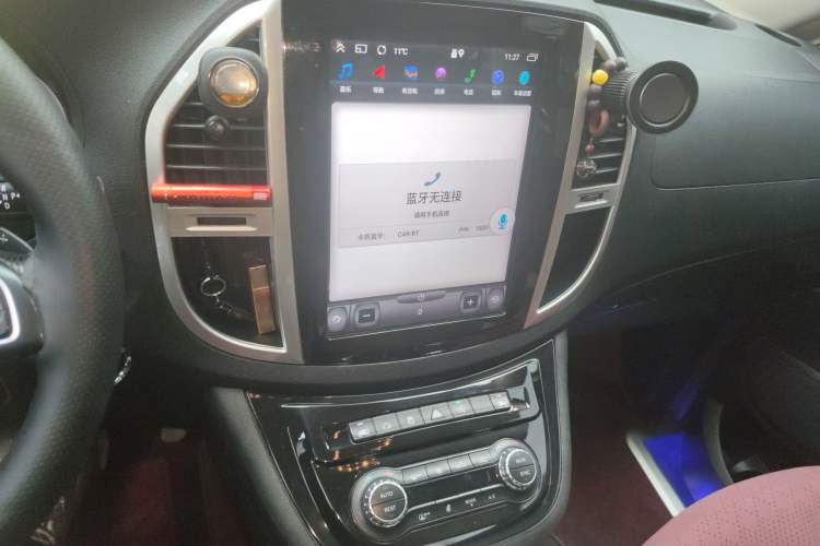 Used Mercedes-Benz Vito 2018 2.0T Business Version China VI Emission Standard Audio And AC Panel