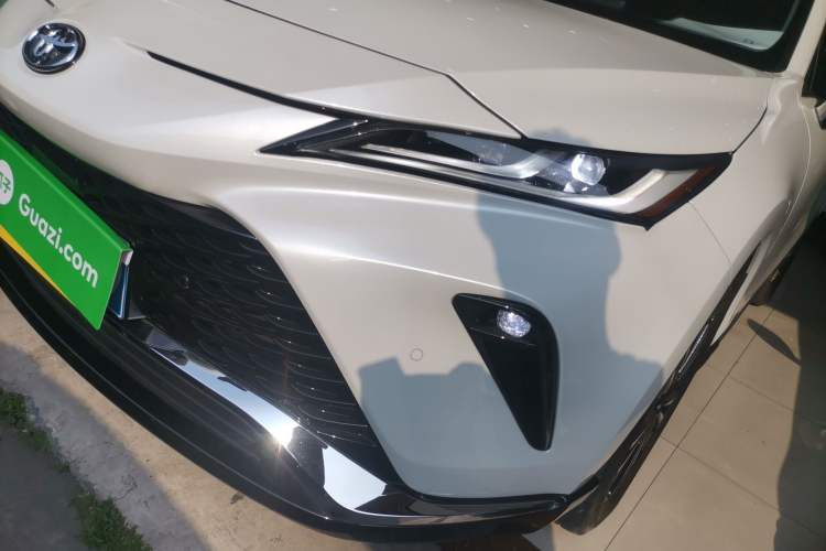 Used Toyota Venza 2023 2.0L CVT Two-Wheel Drive Prestige Version
