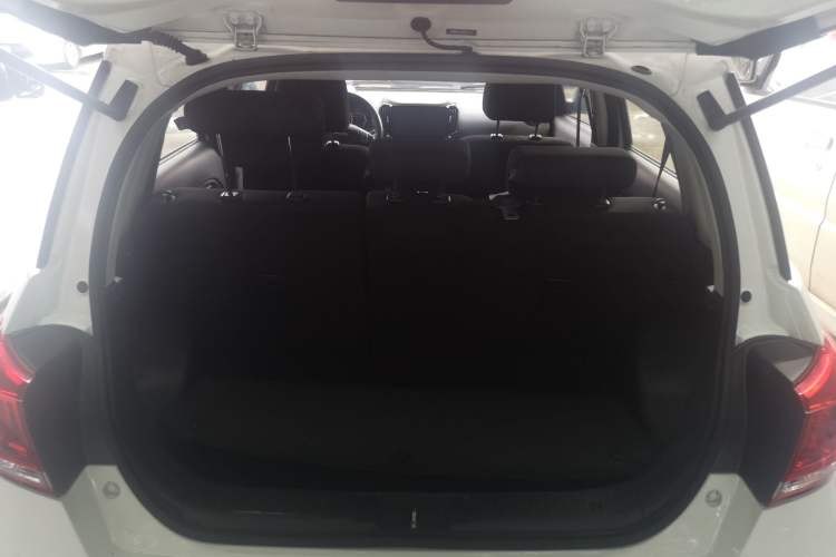 Used Haval H1 2016 Red Label 1.5L AMT Comfort Model