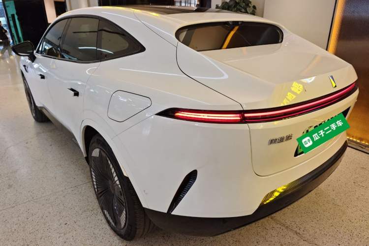 Used Avatr 11 2023 Harmony 90-degree Rear-wheel Drive Edition Rear Left 45 Deg