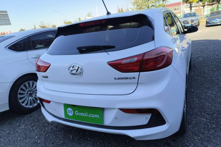 Used Hyundai Verna RV 2017 1.4L Automatic Cool Edition GLS China V Emission Standard
