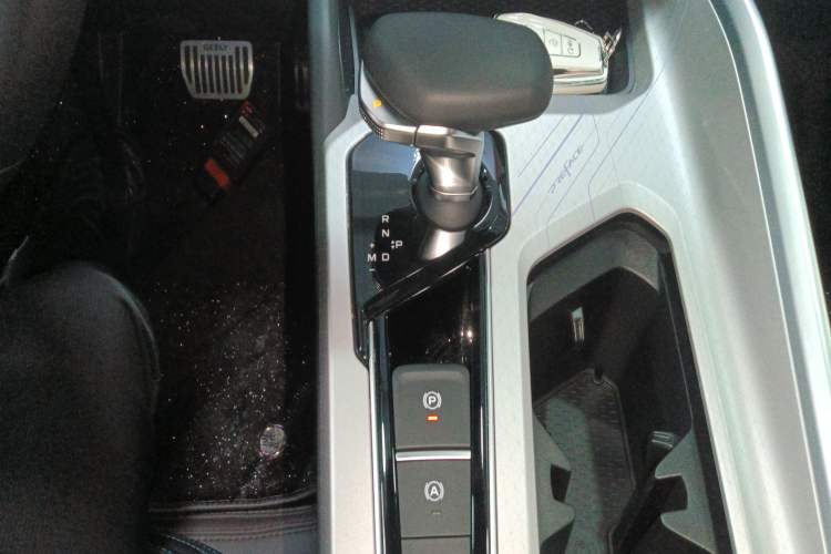 Used Geely Auto Preface 2025 Dongfang Yao 1.5TD Kunlun Edition
