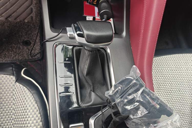 Used CHANGAN CS75 PLUS 2021 1.5T Automatic Luxury Version
