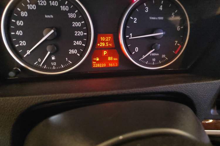 Used BMW X5 2011 xDrive35i Leading Model