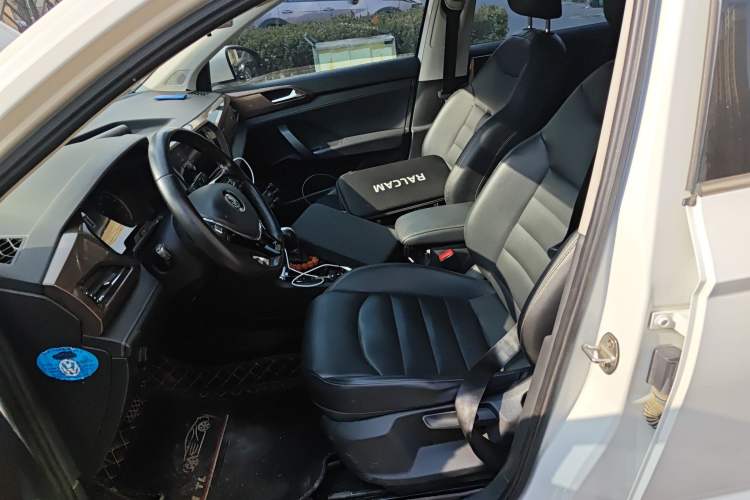 Used Volkswagen Tharu 2019 280TSI Two-Wheel Drive Luxury Version China VI Standard