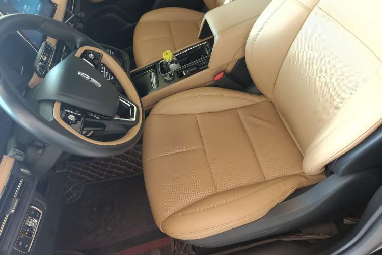 Used Lincoln Corsair 2022 2.0T Two-Wheel Drive Luxury Edition Left Front Seat