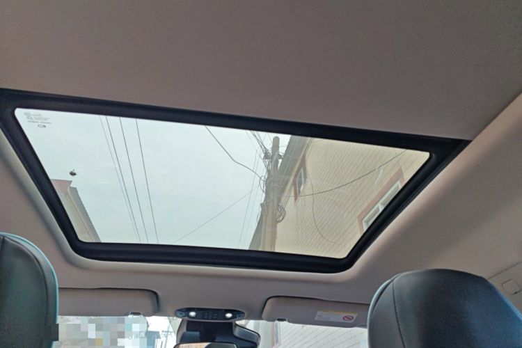 Used AION Y 2023 Plus 510 Smart Edition Headliner