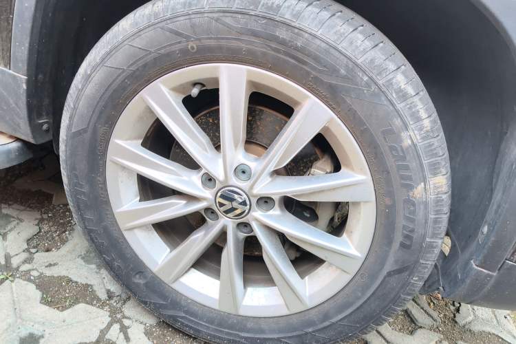 Used Volkswagen Tiguan 2015 1.8TSI Automatic Two-Wheel Drive Comfort Edition
