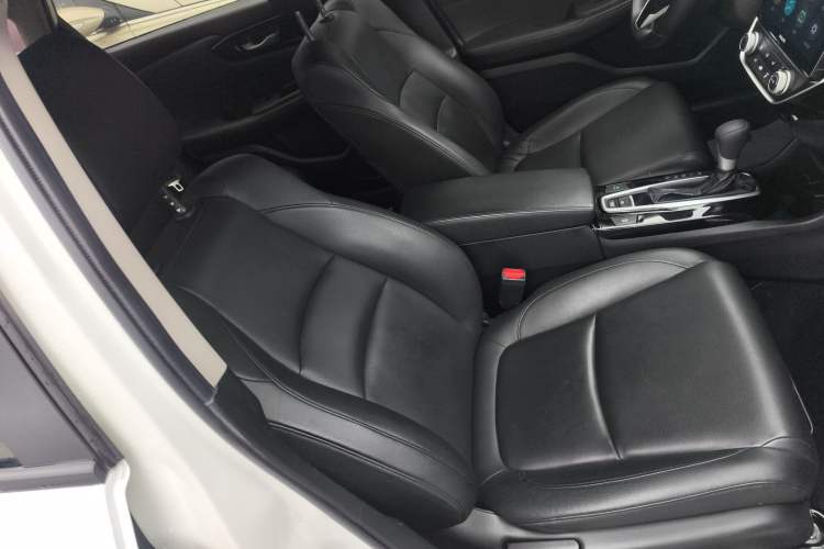 Used Honda Crider 2019 180 Turbo CVT Luxury Edition China VI Emission Standard Right Front Seat