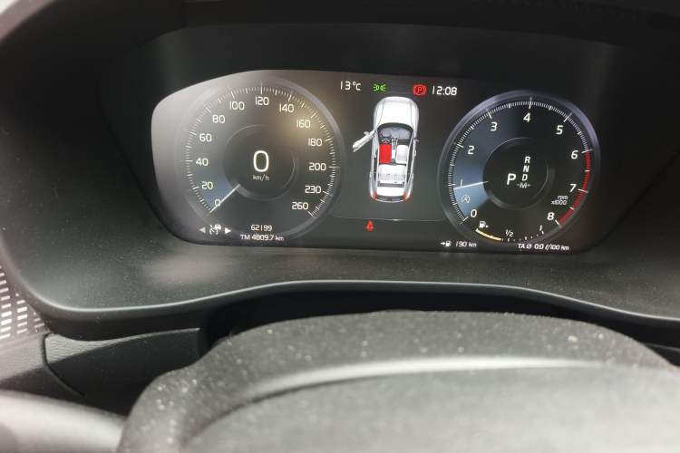 Used Volvo XC40 2020 T4 4x4 Smart Luxury Sport Edition
