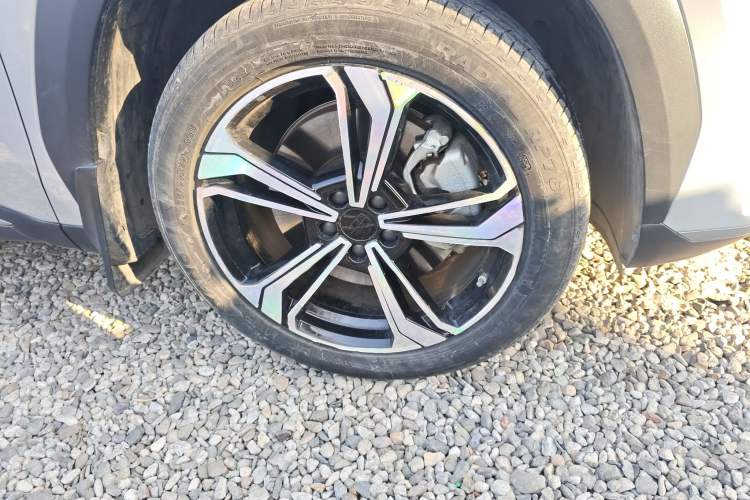 Used Geely Galaxy L7 2024 1.5T 115 km MAX Dragon Edition