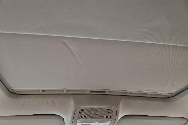 Used Audi A4L 2012 2.0 TFSI automatic standard version