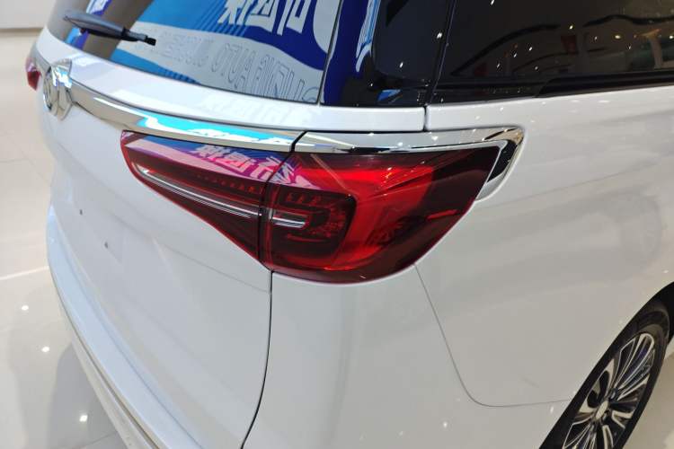 Used Buick GL8 2023 ES Lu Zun Luxury Model