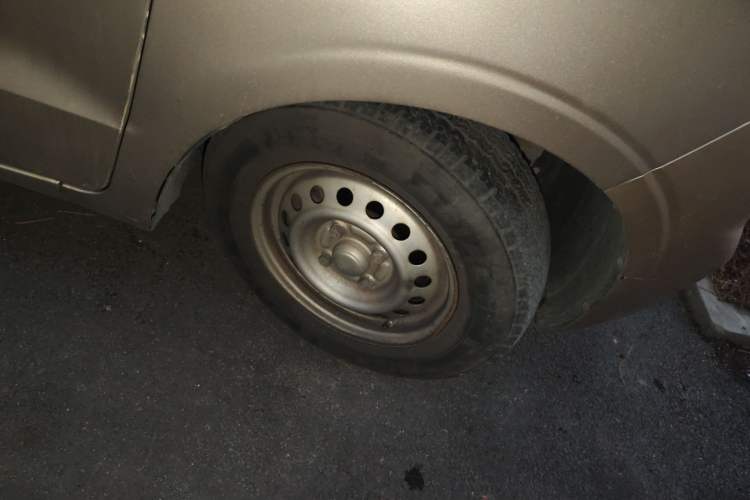 Used Wuling Hongguang V 2019 1.5L Jingqu Version China VI LAR