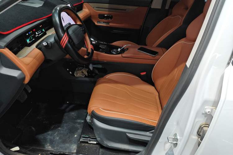 Used JETOUR Dashing 2025 1.5T DCT Luxury Edition