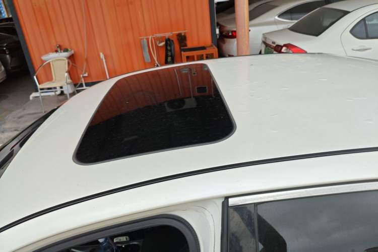 Used Infiniti Q50L 2015 2.0T Enjoyment Edition
