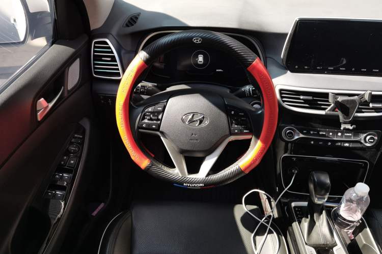 Used Hyundai Tucson 2020 280TGDi Two-Wheel-Drive GL Comfort Edition China VI Standard
