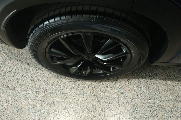 Used Infiniti QX50 2018 2.0T Two-Wheel-Drive Elite Edition
