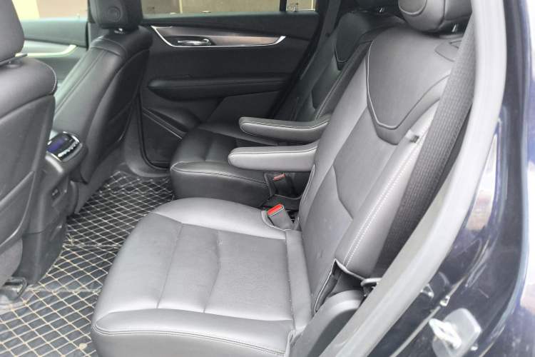 Used Cadillac XT6 2020 28T Six-Seater Fashion Edition