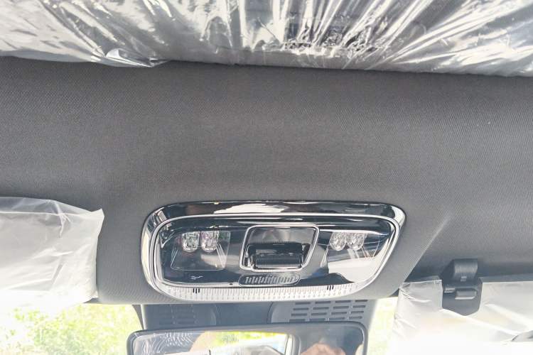 Used Geely Auto Emgrand X7 Sport 2026 Model 1.5TD Aspirational
