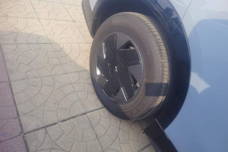 Used XPeng G7 2025 Model—602 Long Range Max Right Rear Wheel Hub