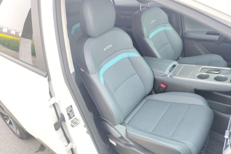 Used AION Y 2023 Plus 510 Smart Edition